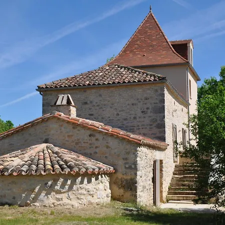 Dans Maison Quercynoise *