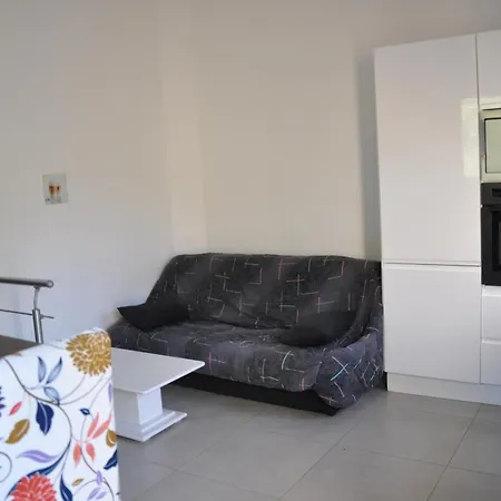 Dans Maison Quercynoise *